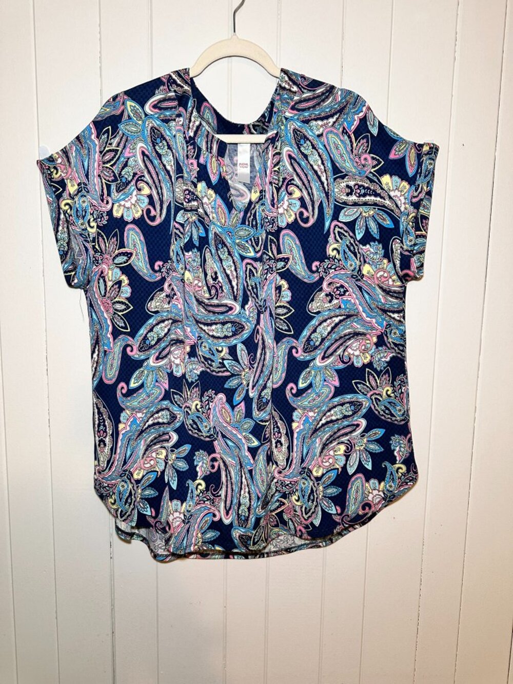 Jules and James Navy Blue Paisley Floral V-Neck Blouse Top